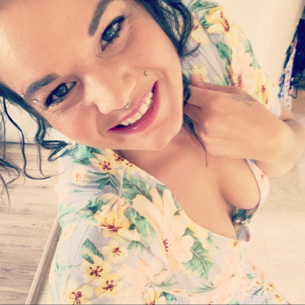Meet your Posher, Nicole